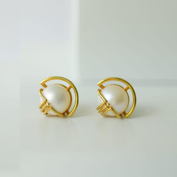 Rotunda Studs – Gold Plated
