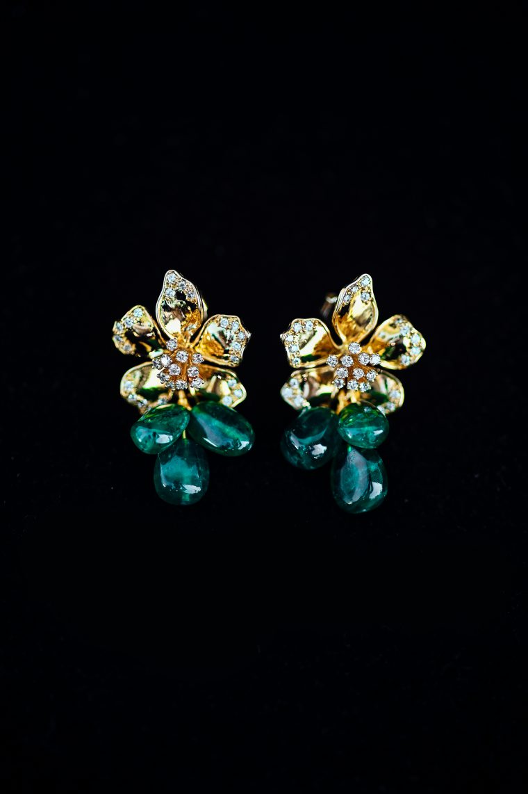 Emerald Azalea Earrings - Image 4