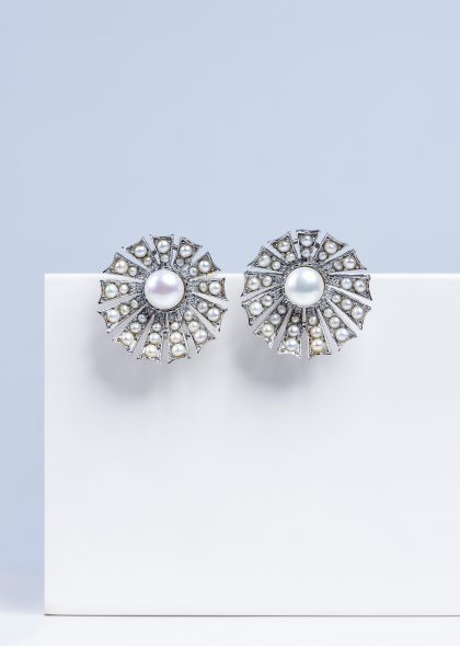 Pearl Oyster Earrings