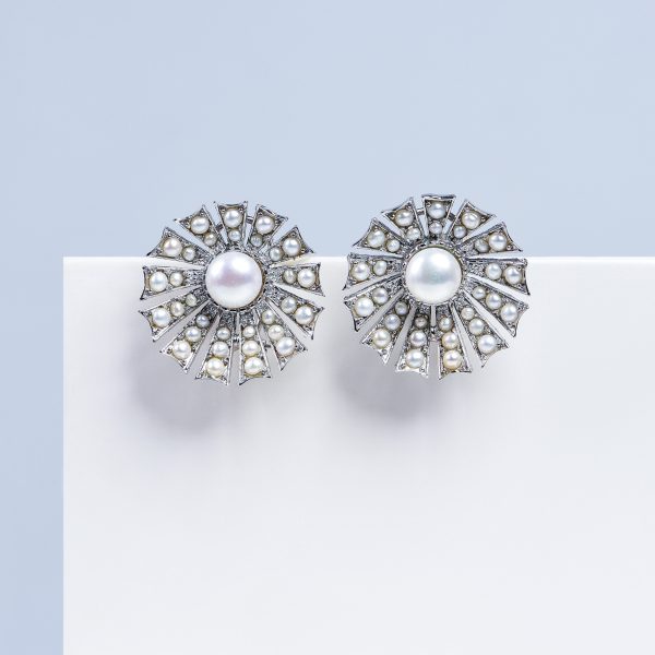 Pearl Oyster Earrings