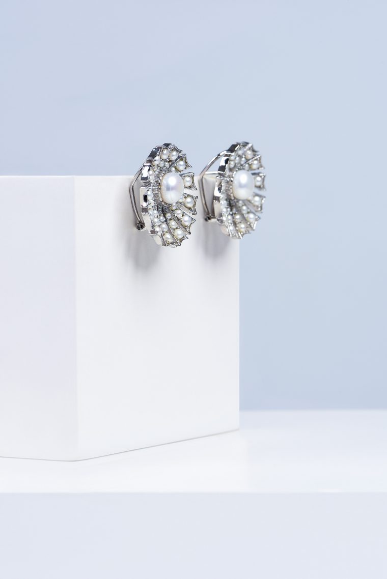 Pearl Oyster Earrings - Image 2